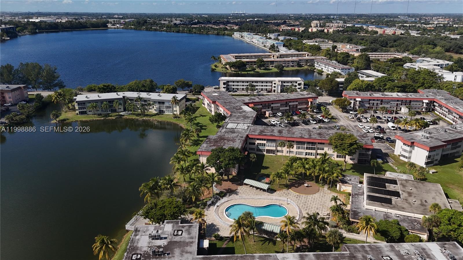 FIFTH HORIZONS CONDO - Residential