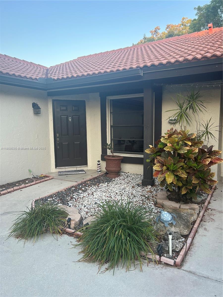Property for Sale at 15210 Sw 48th Ter H-83, Miami, Broward County, Florida - Bedrooms: 2 
Bathrooms: 2  - $415,000