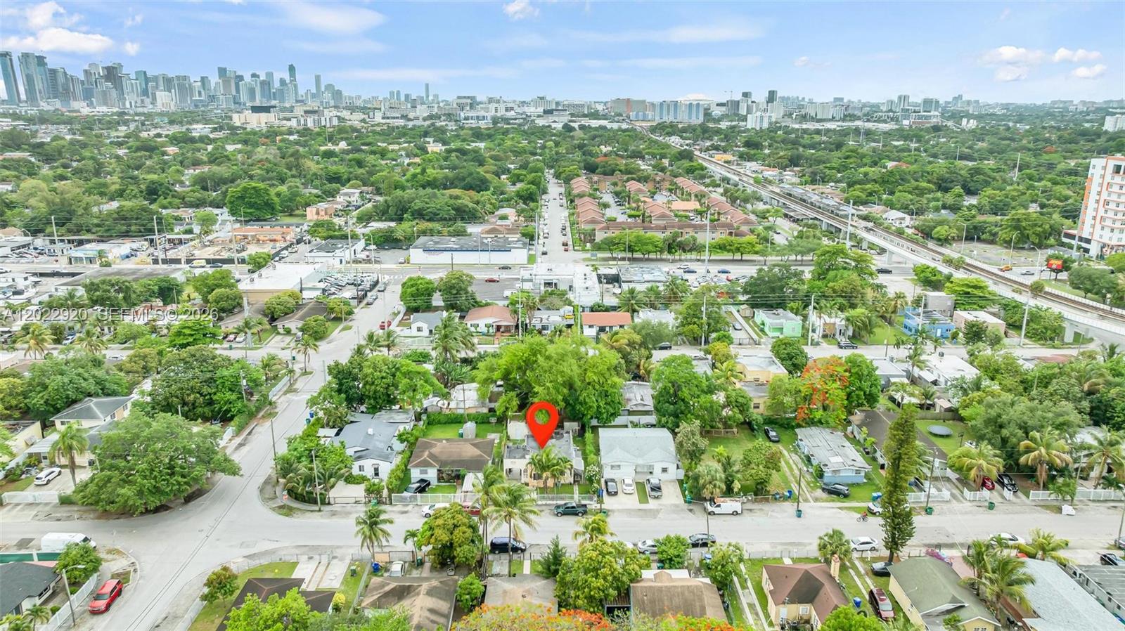 36TH ST MANOR - Residential
