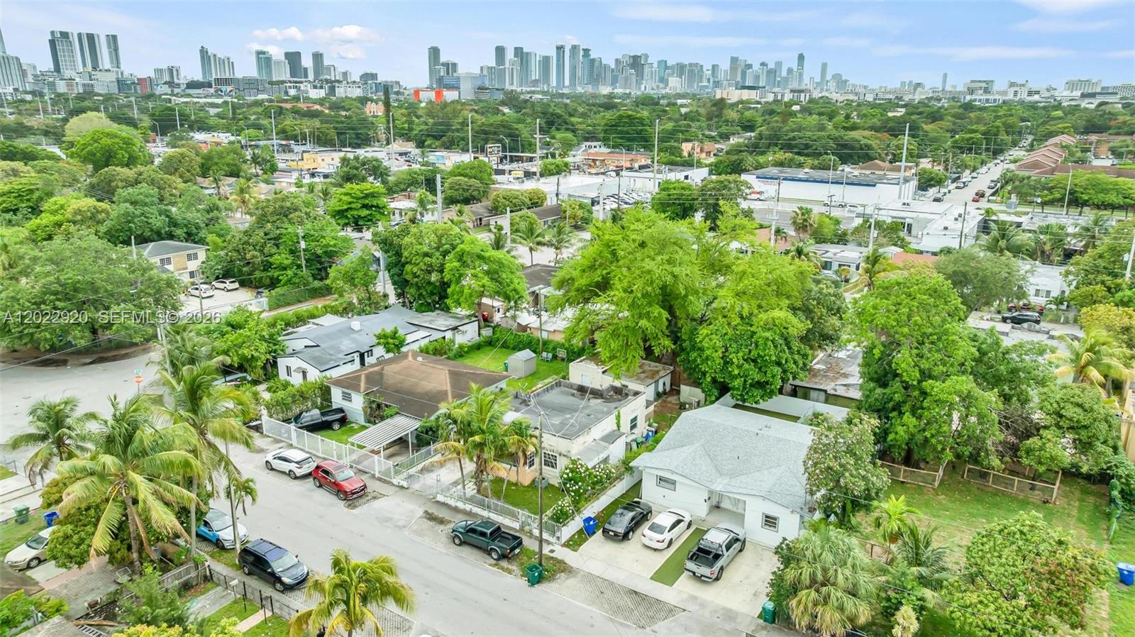 36TH ST MANOR - Residential