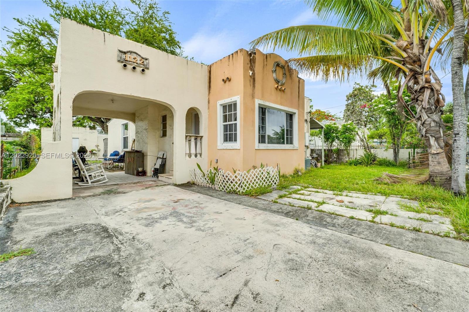 36TH ST MANOR - Residential