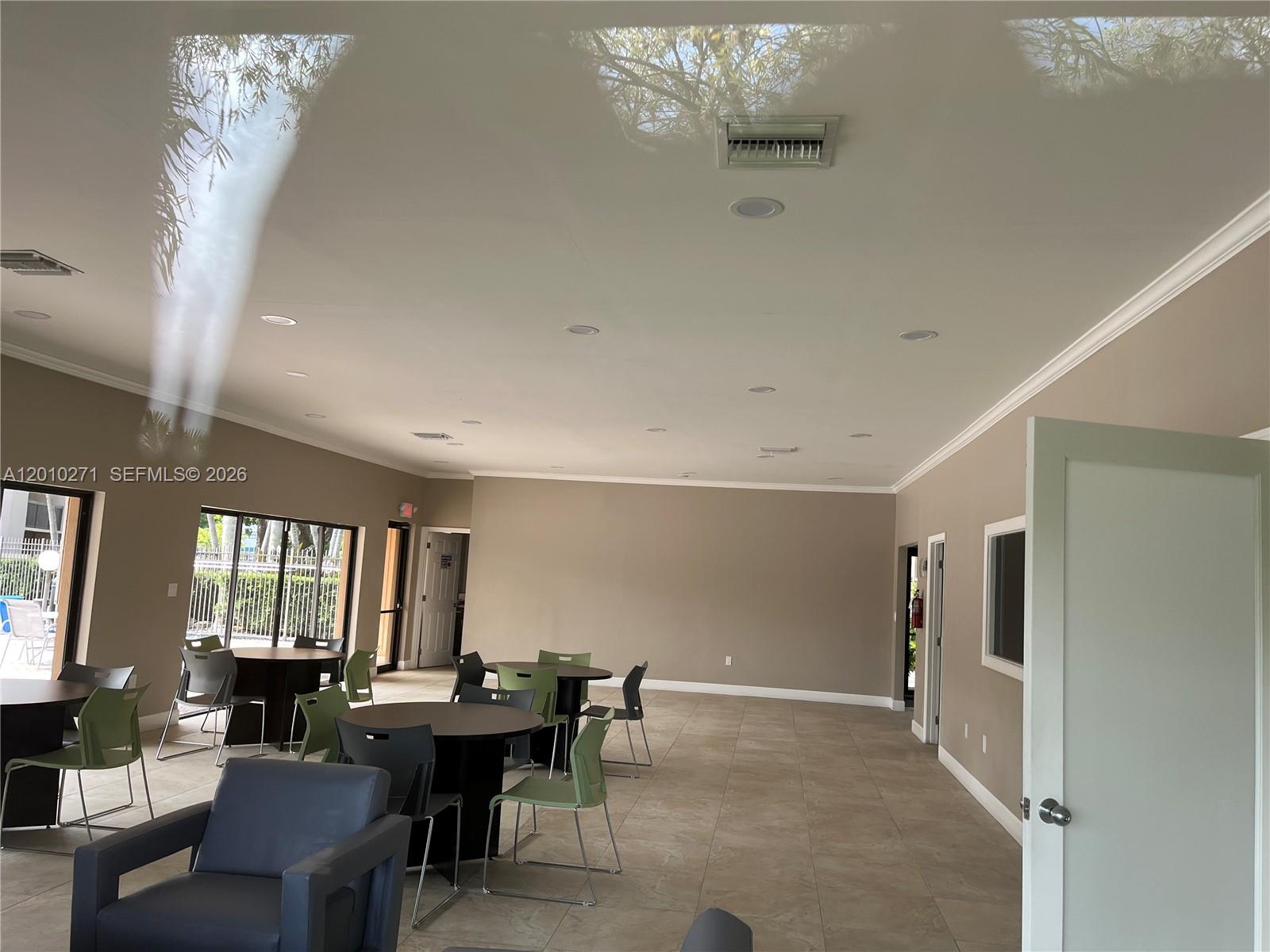 GARDEN OF KENDALL CONDO N - Residential
