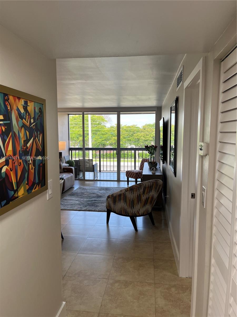 GARDEN OF KENDALL CONDO N - Residential