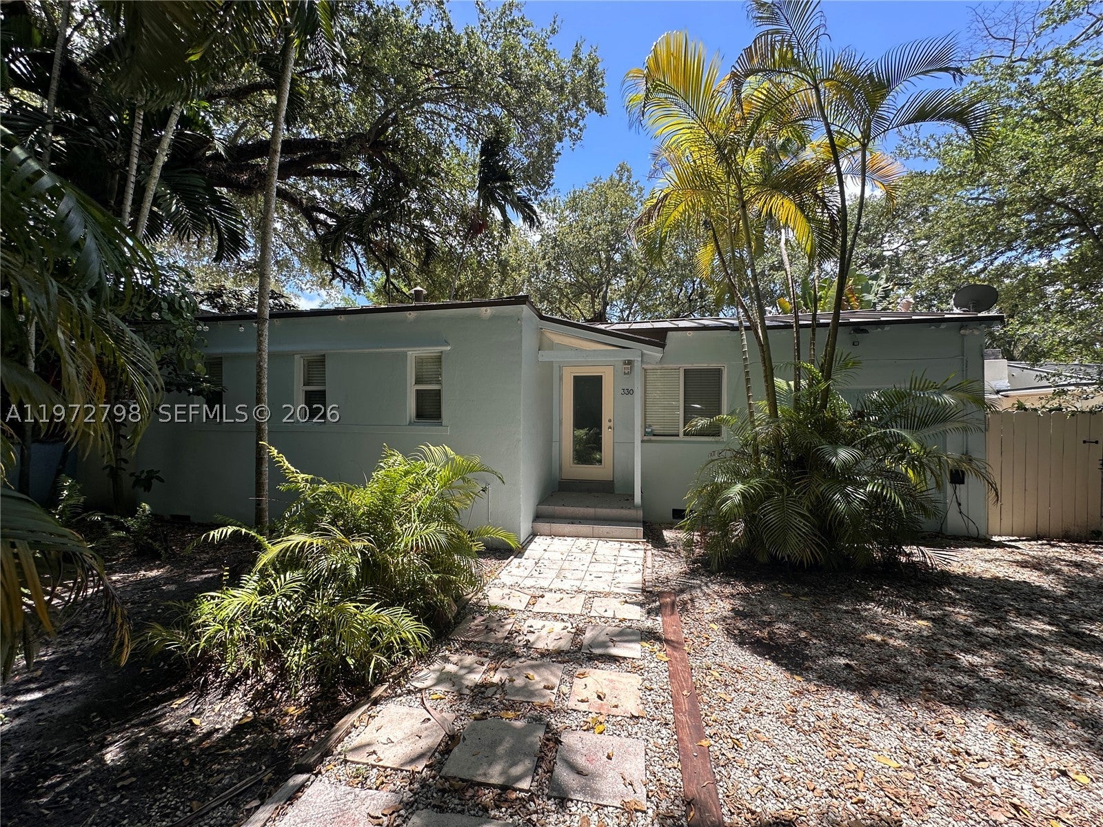 330 NE 86 St