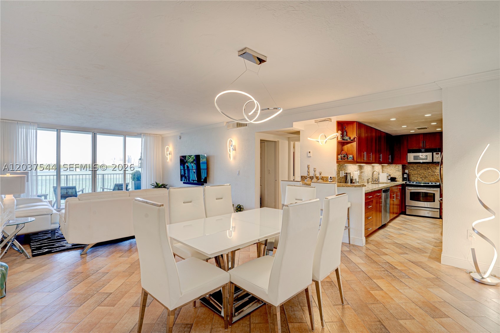 10350 W Bay Harbor Dr 4T