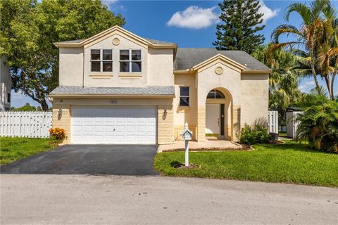 Photo of 10931 SW 10th Pl, Davie, FL 33324 (MLS # A11883758)