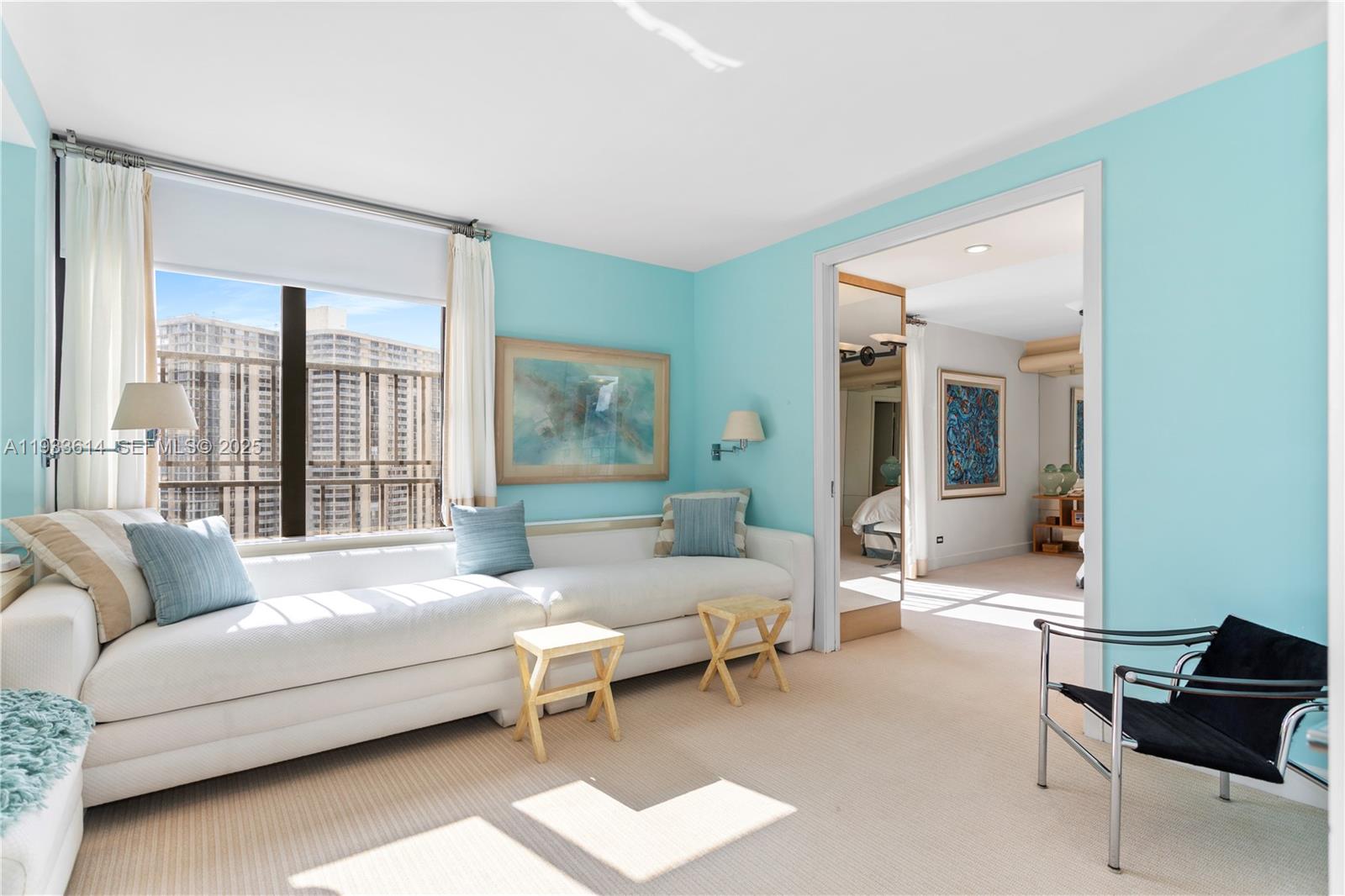 TURNBERRY ISLE SOUTH COND - Residential