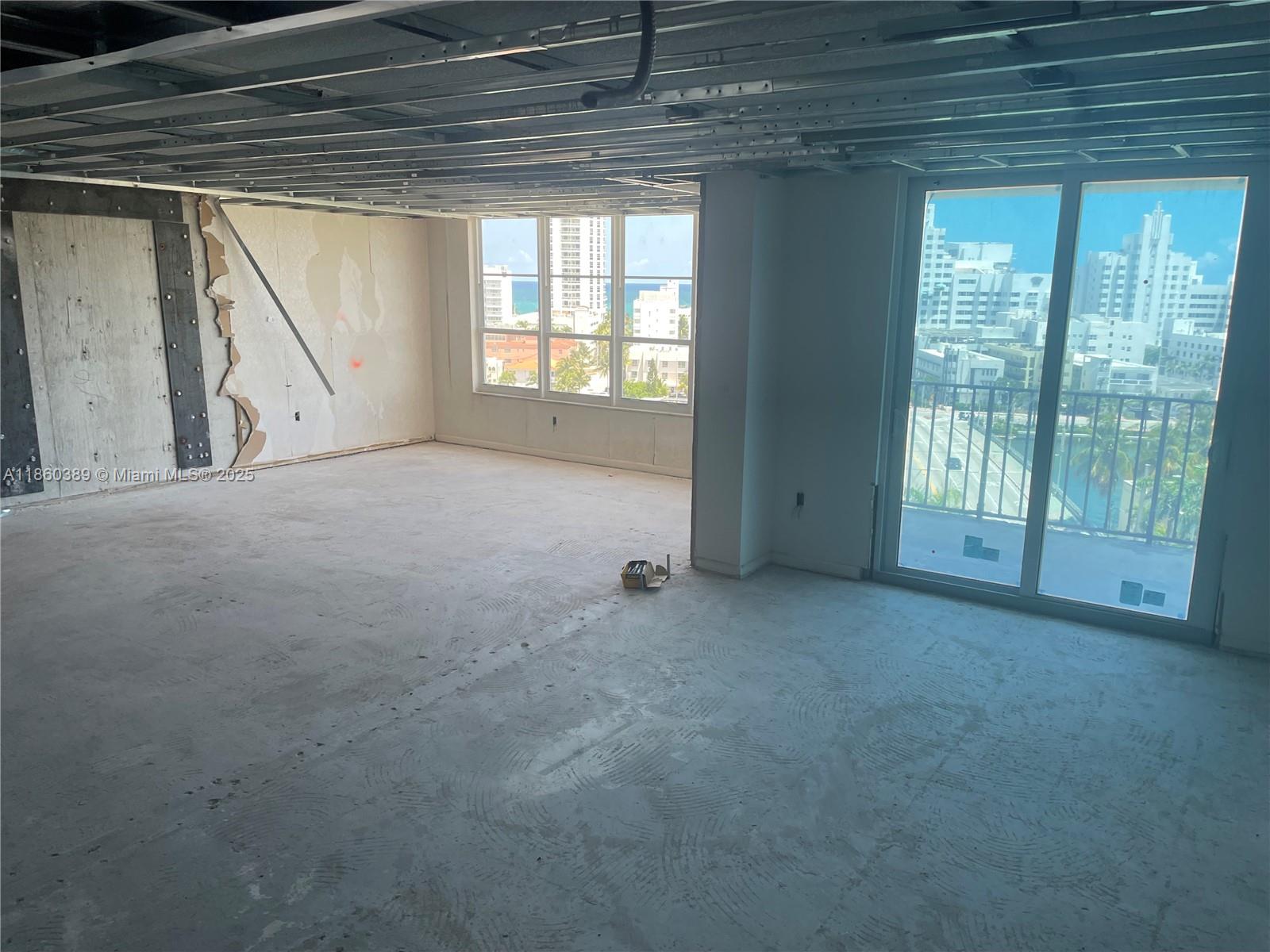 TOWER FORTY ONE CONDO - Residential