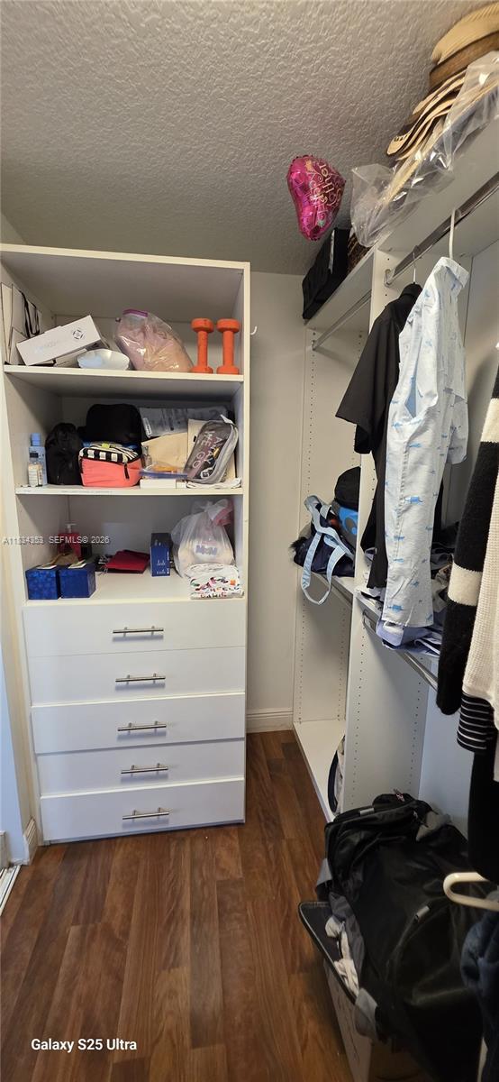 SUNSET LAKES PLAT TWO - Residential