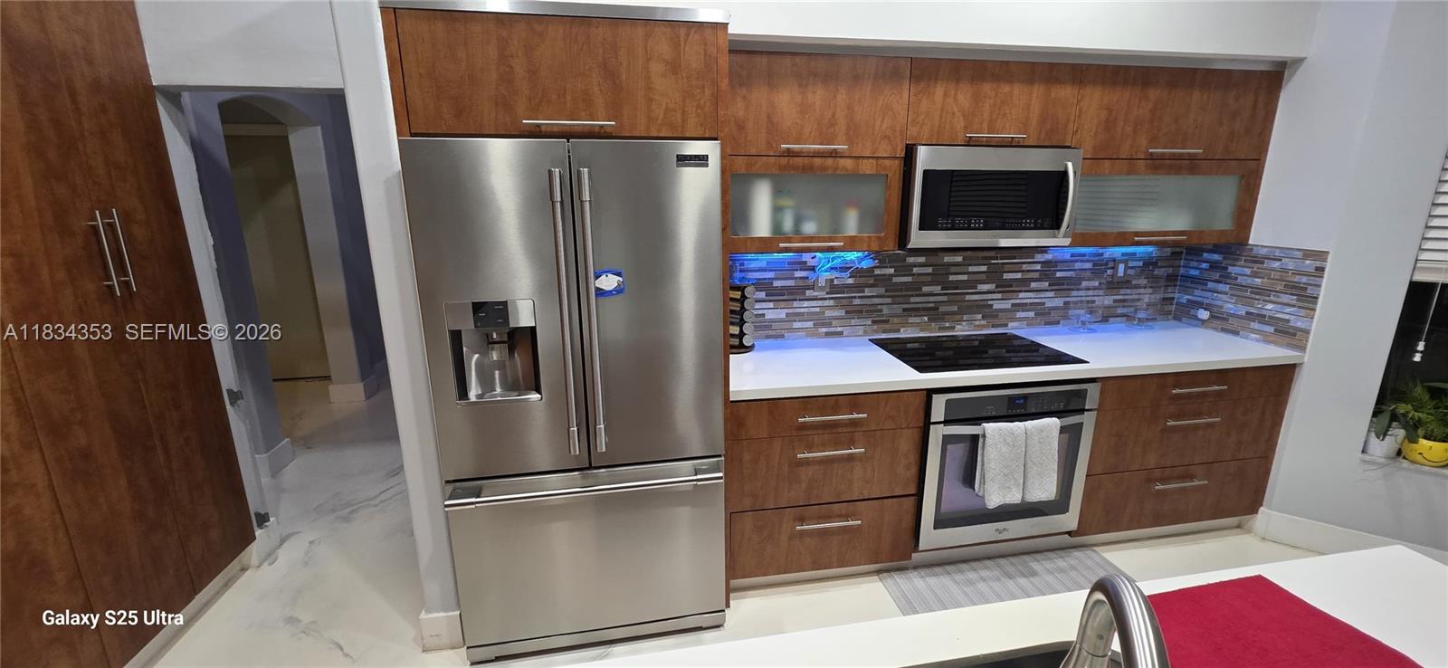 SUNSET LAKES PLAT TWO - Residential