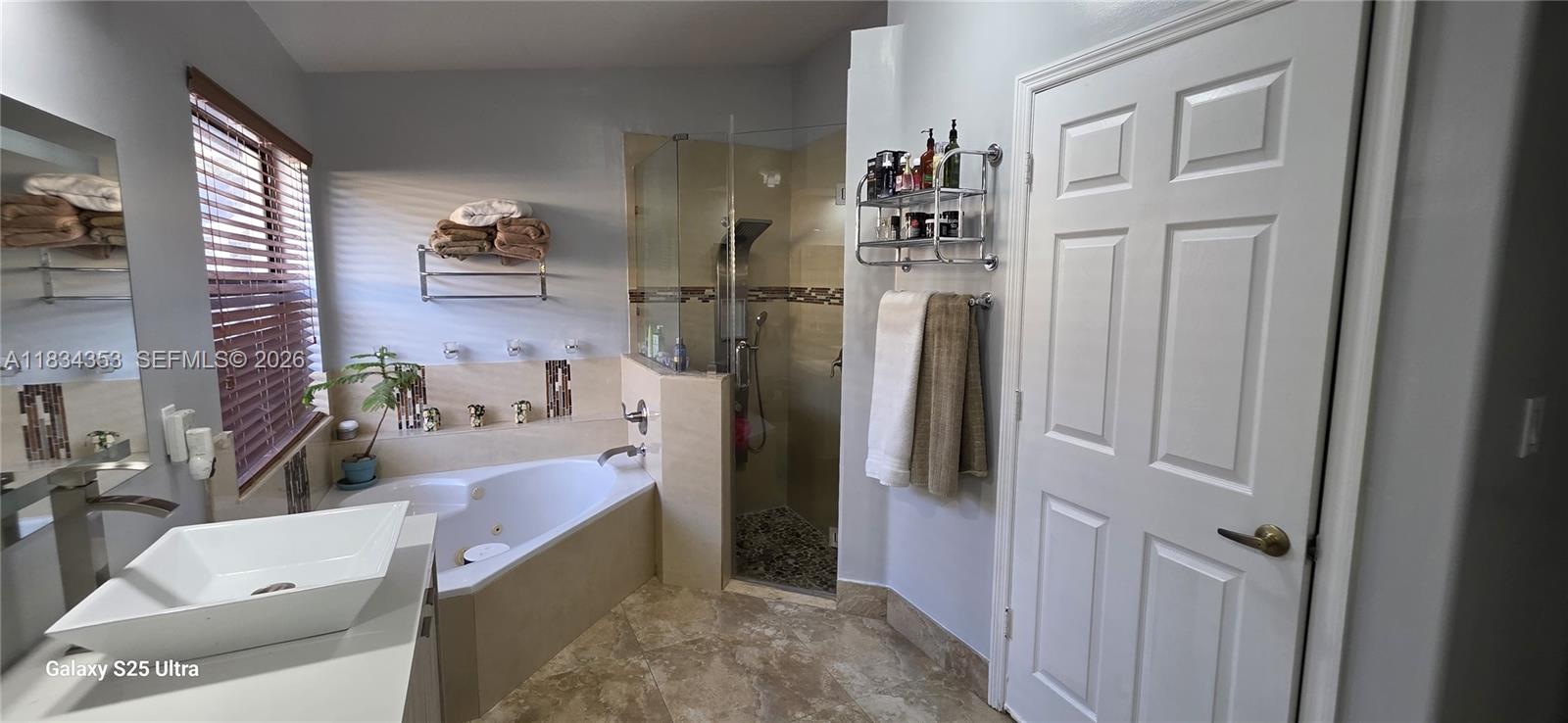 SUNSET LAKES PLAT TWO - Residential