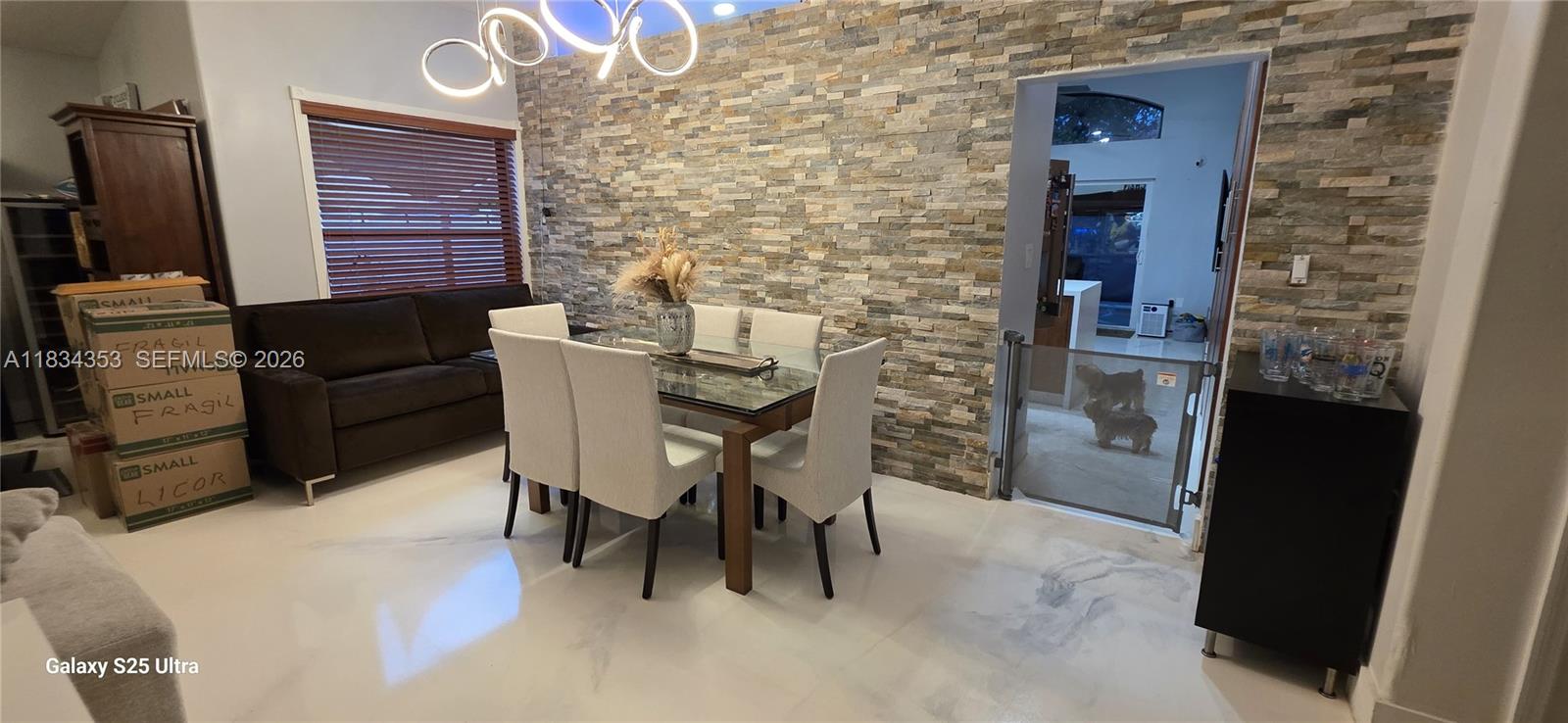 SUNSET LAKES PLAT TWO - Residential