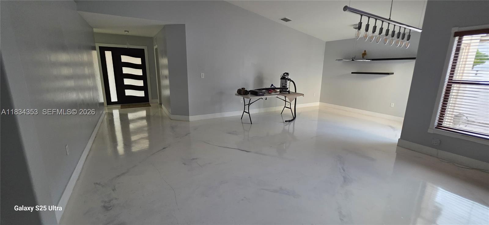 SUNSET LAKES PLAT TWO - Residential