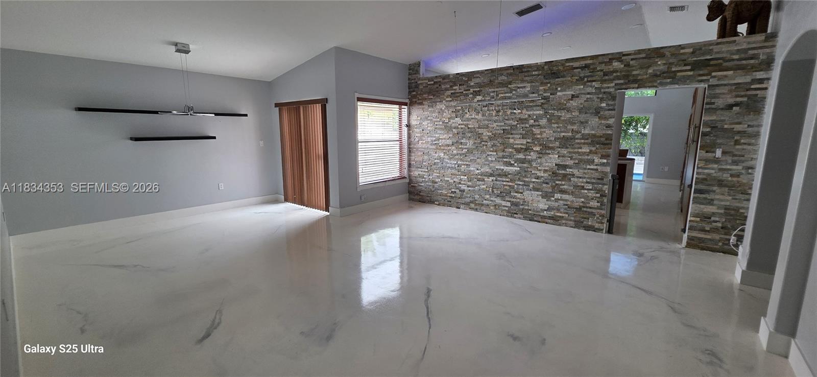 SUNSET LAKES PLAT TWO - Residential