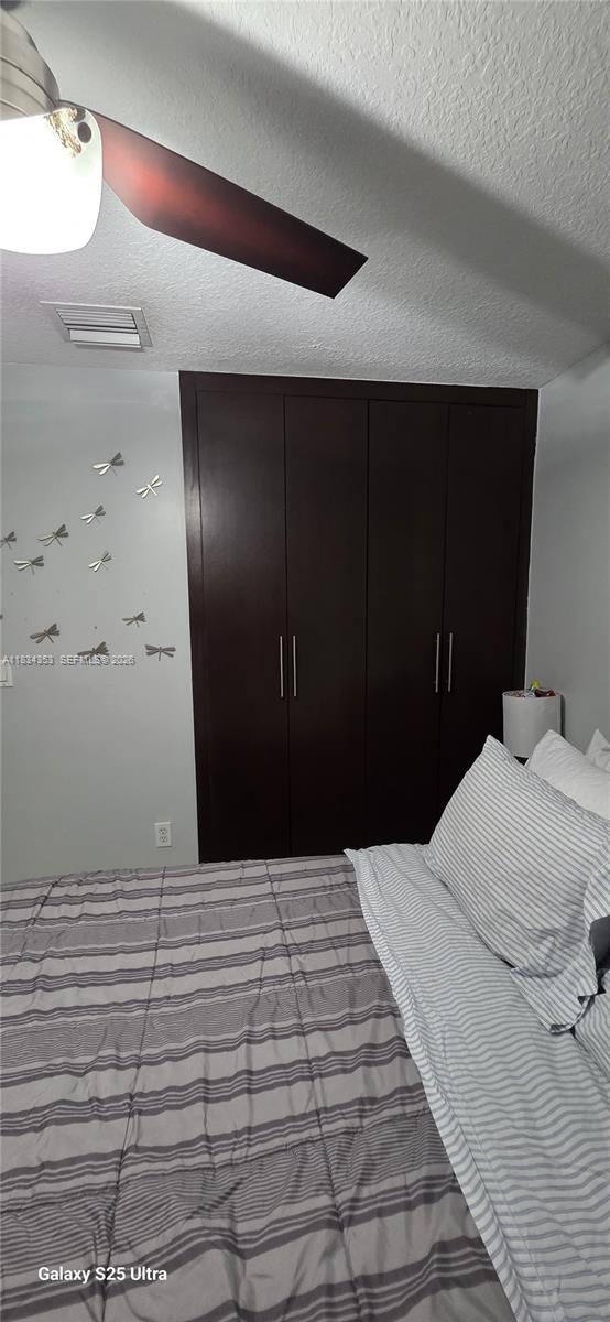 SUNSET LAKES PLAT TWO - Residential