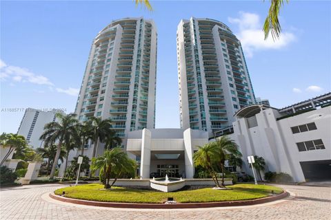 A home in Aventura