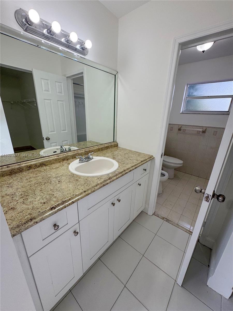 MIAMI GATEWAY REVISED - Residential Income