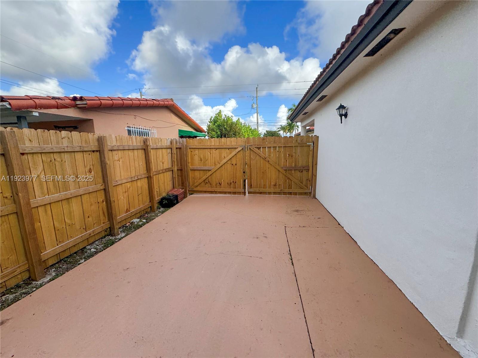 MIAMI GATEWAY REVISED - Residential Income