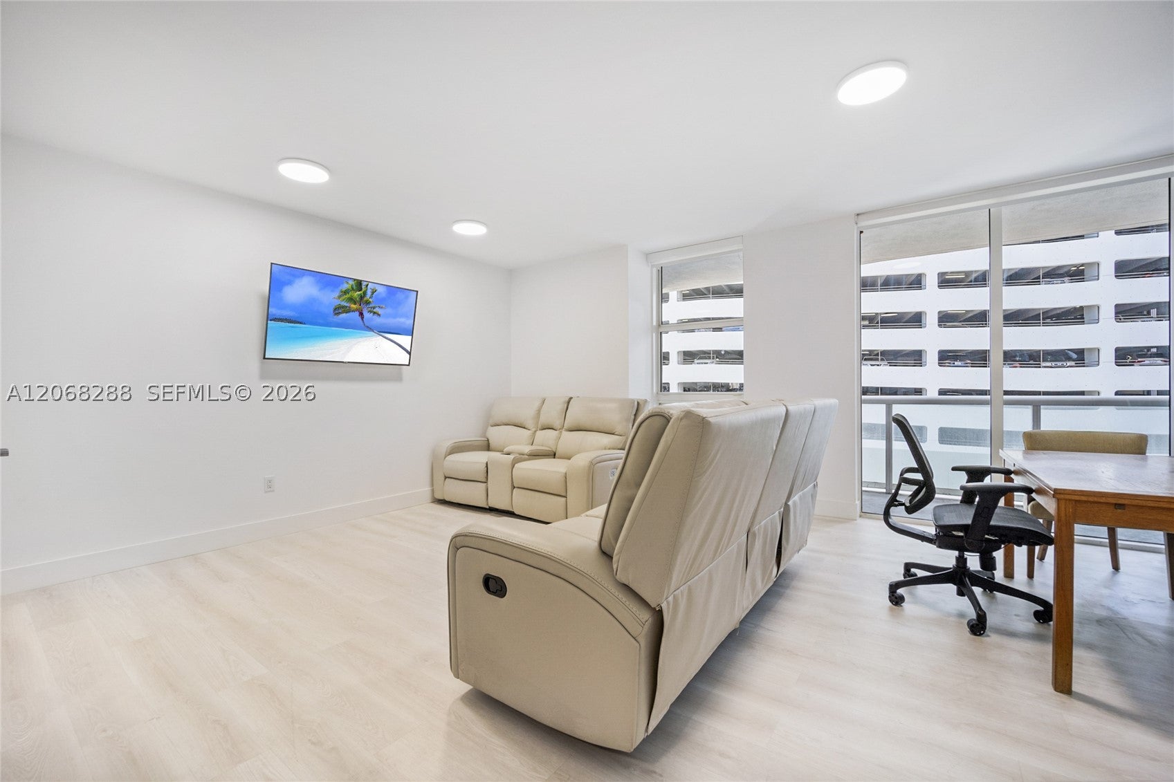 50 Biscayne Blvd 514
