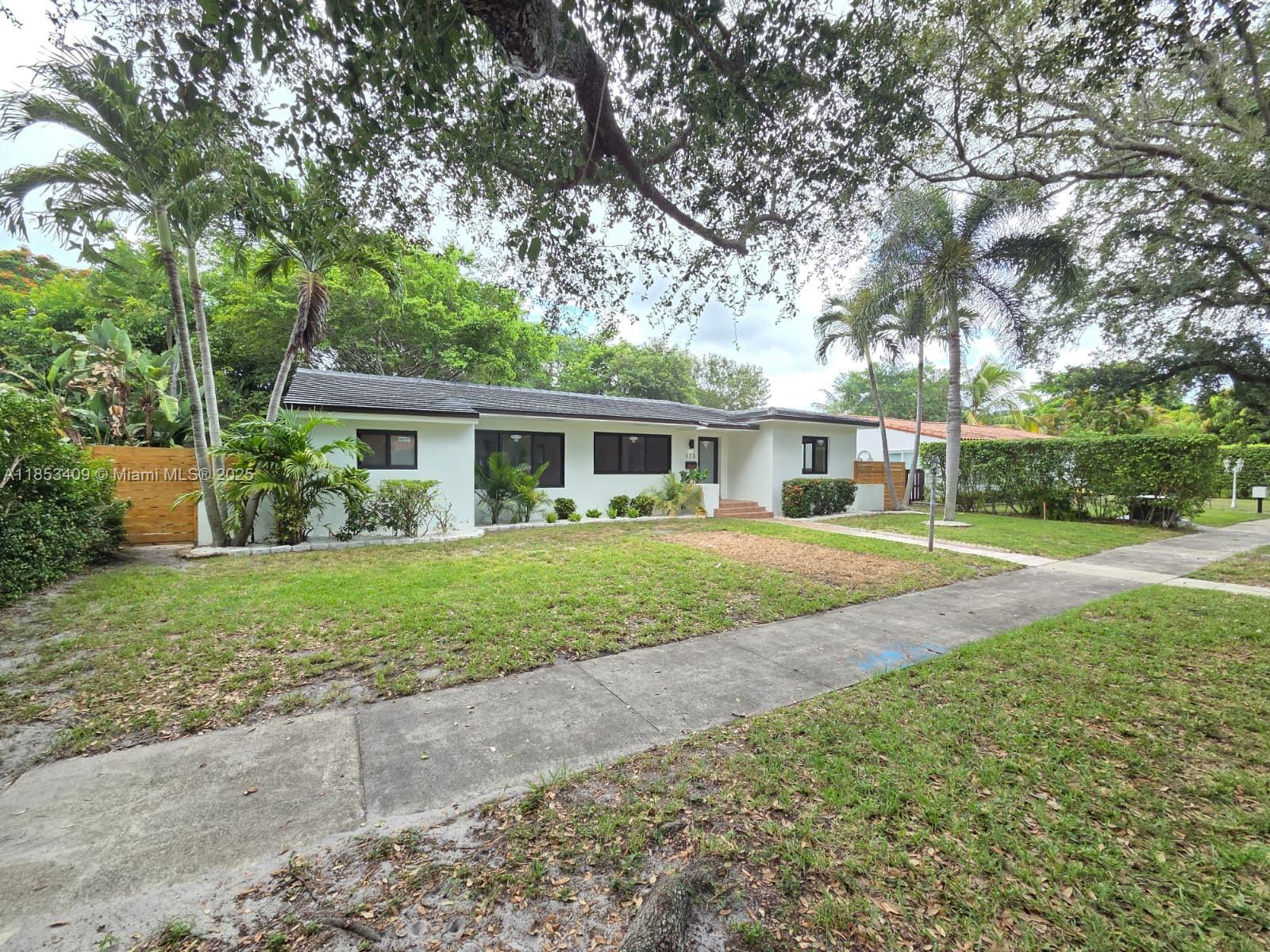 Turnkey 3/2 home – beautifully remodeled with high-end finishes, spacious layout, and a private backyard oasis.
Gorgeous backyard – perfect for entertaining or relaxing.
Located in a quiet, upscale residential neighborhood.
Perfect for families or investors looking for a solid opportunity in the sought-after Miami Shores area.