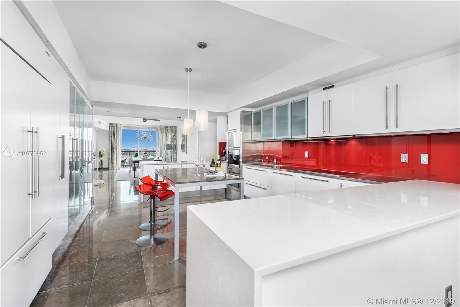 ICON CONDO - Residential