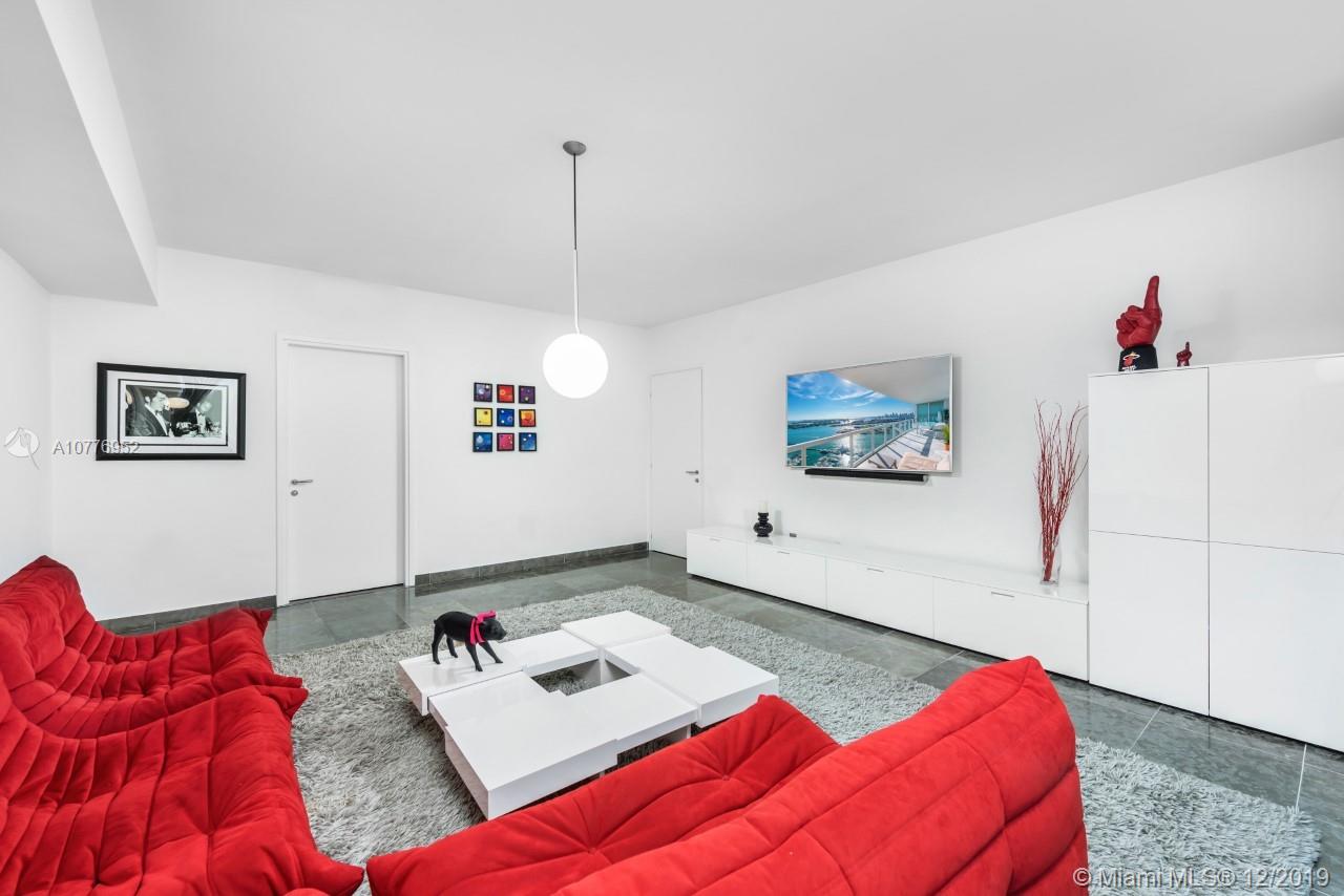 ICON CONDO - Residential