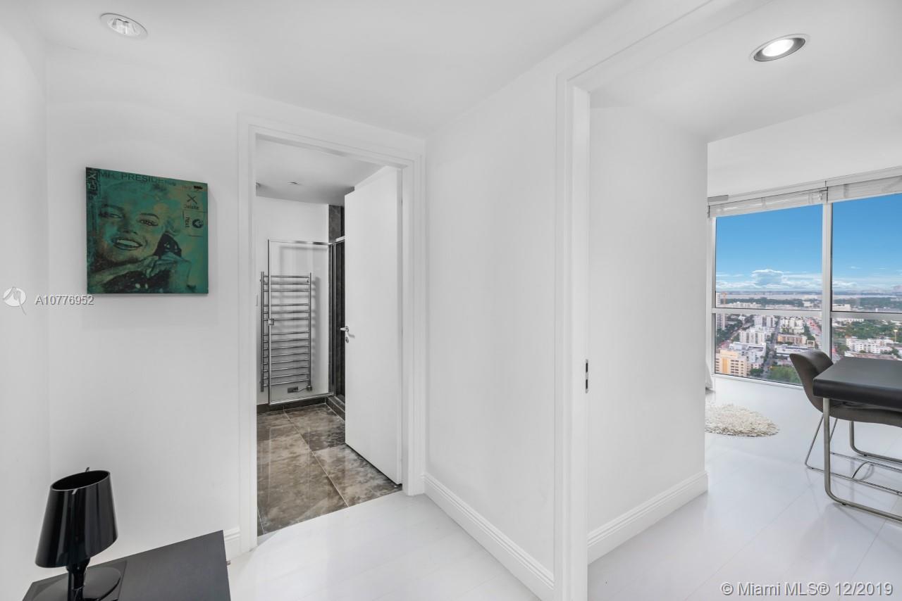 ICON CONDO - Residential