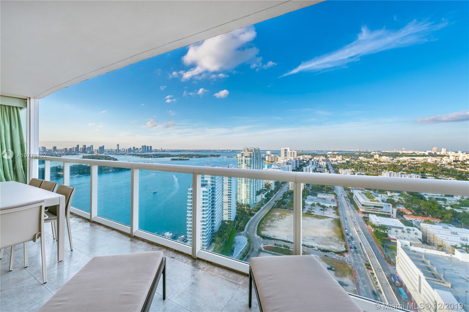 ICON CONDO - Residential