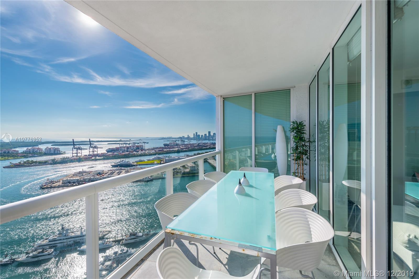 ICON CONDO - Residential