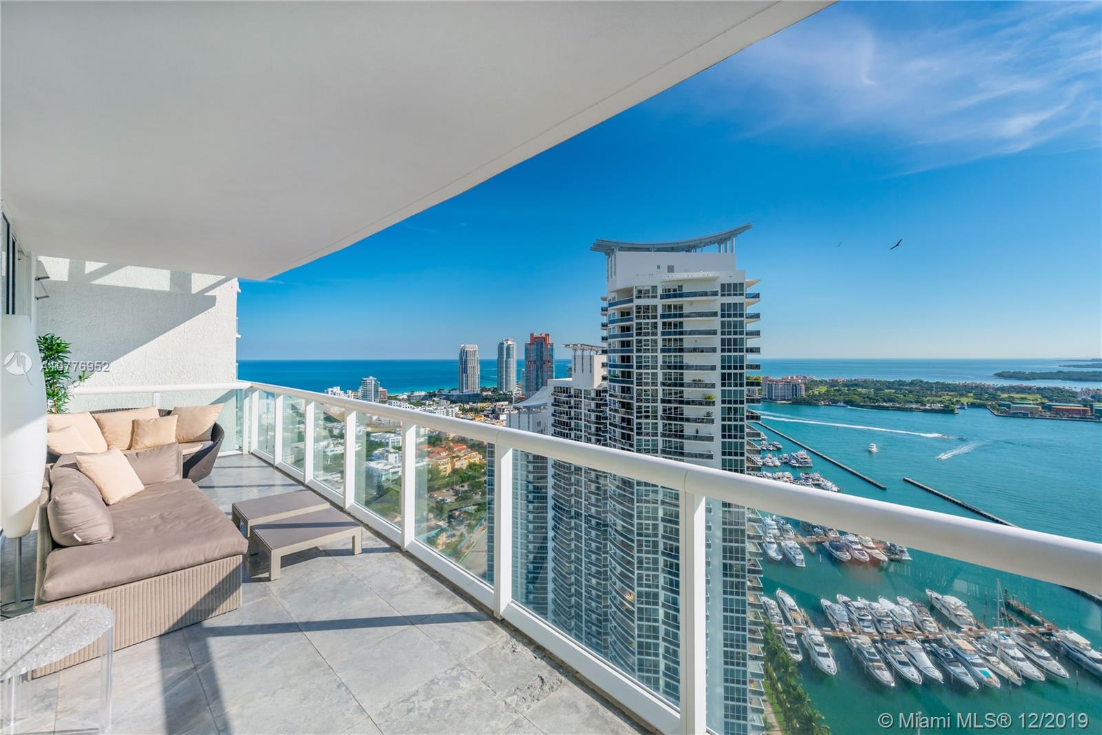 ICON CONDO - Residential
