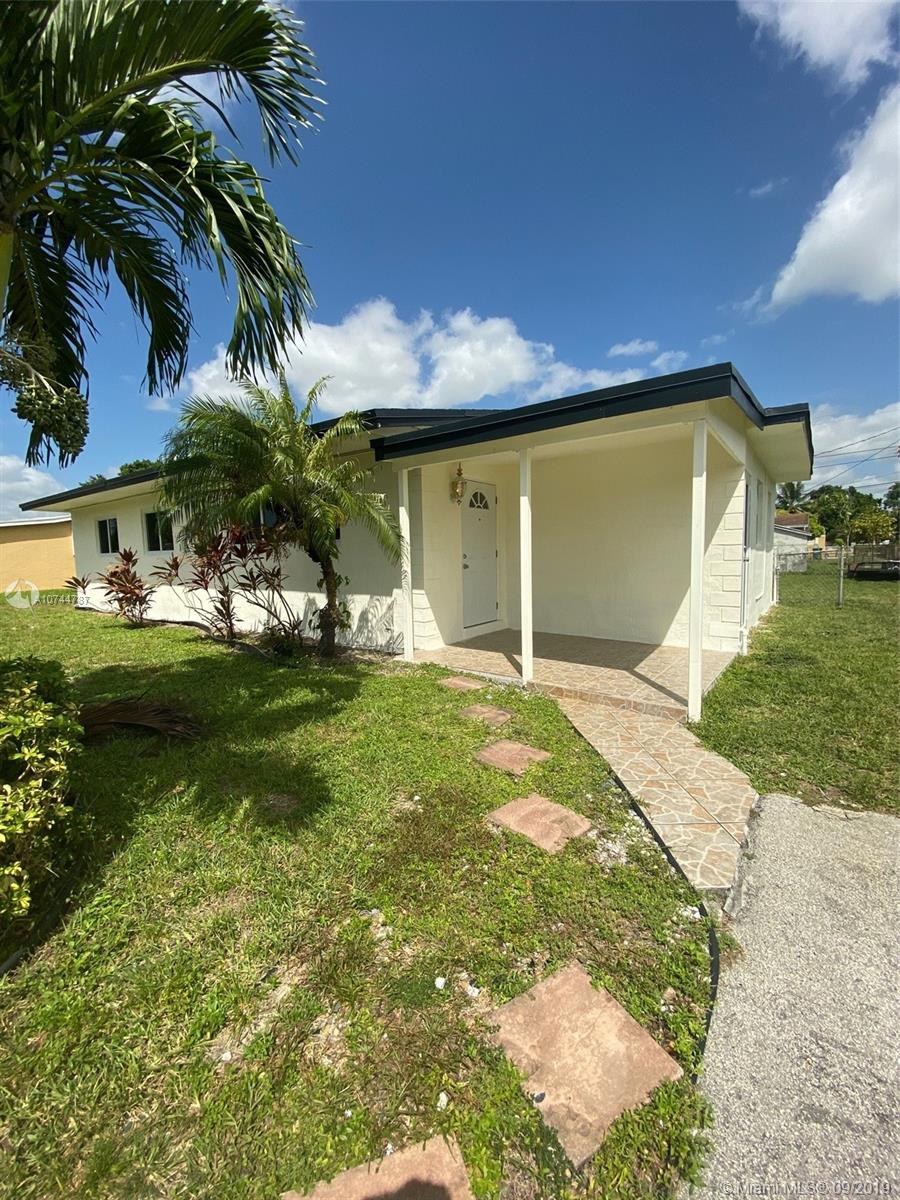 CAROL CITY GARDENS - Residential