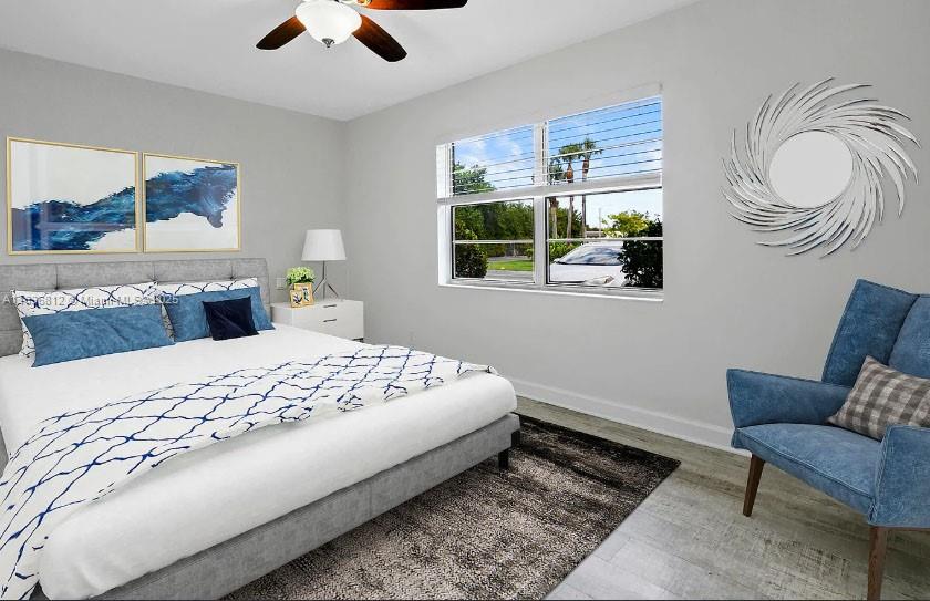 GOLDEN LAKES VILLAGE COND - Residential