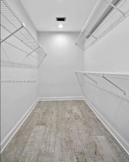 GOLDEN LAKES VILLAGE COND - Residential