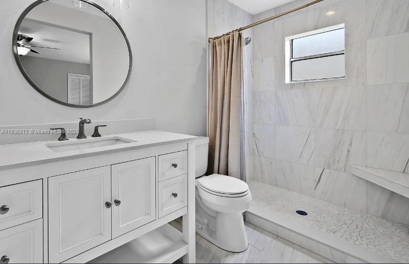 GOLDEN LAKES VILLAGE COND - Residential