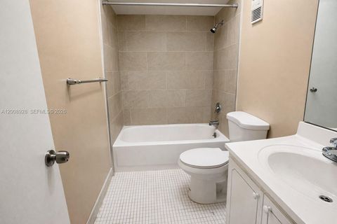 Tiny photo for 470 Executive Center Dr #2D, West Palm Beach, FL 33401 (MLS # A12008928)