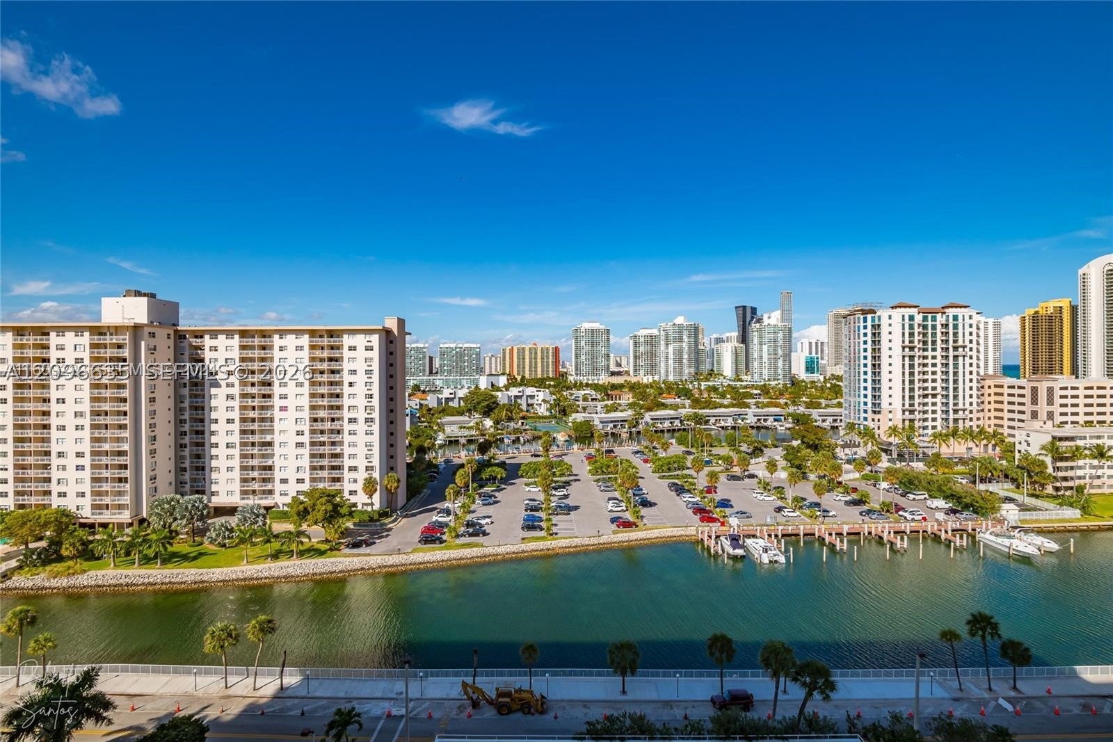 500 Bayview Dr 1227