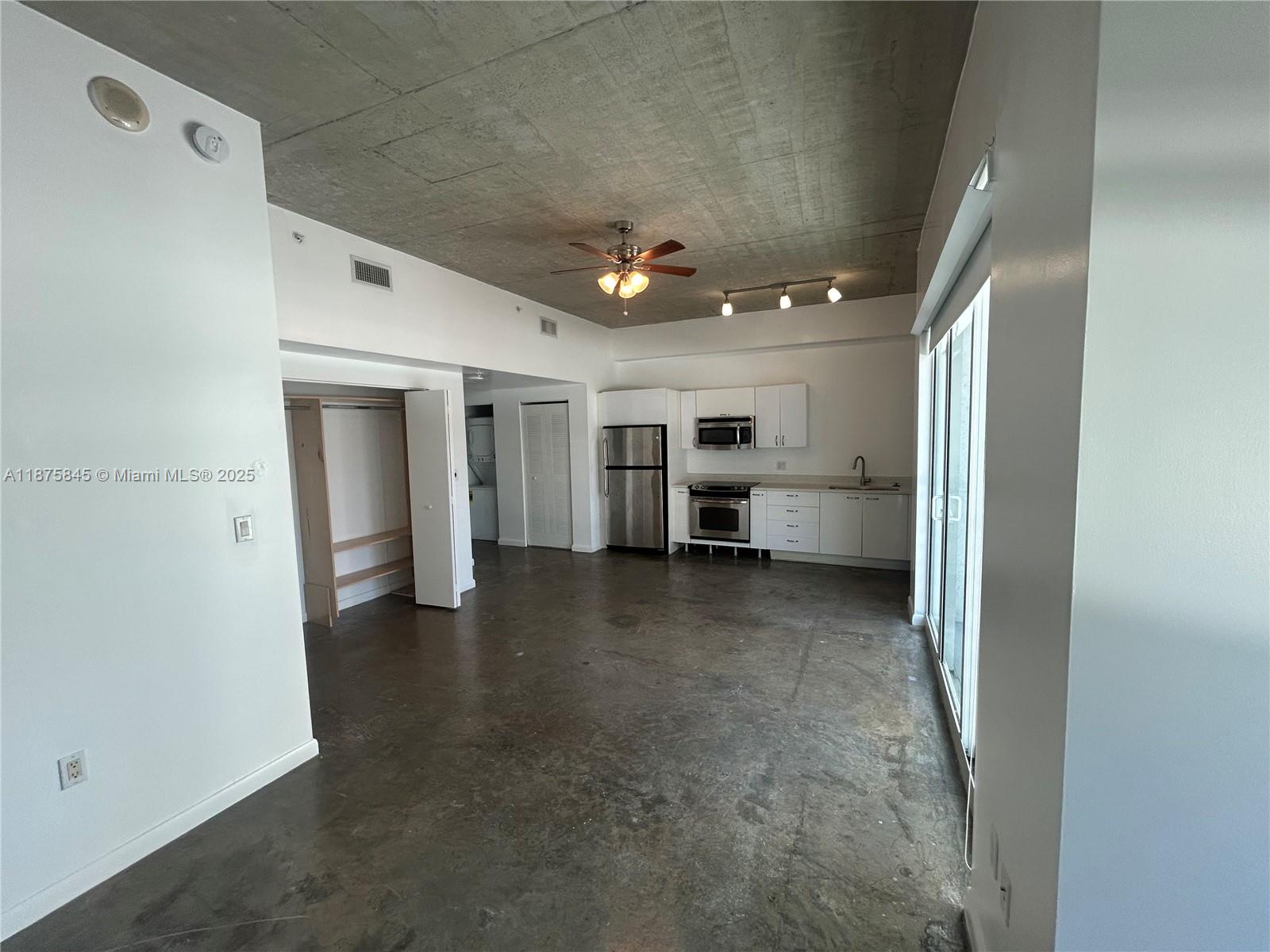 133 NE 2nd Ave 510