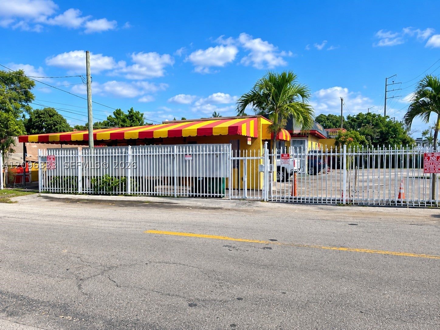 11700 NW 7th Ave