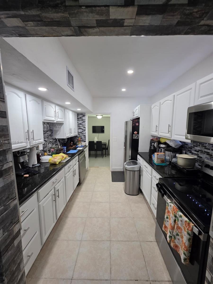 KINGS HIGHWAY HOMESITES 1 - Residential