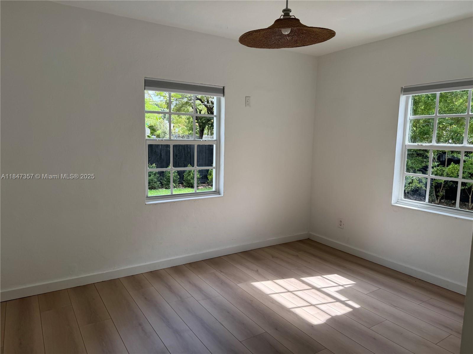 CROWELL SUB - Residential Lease