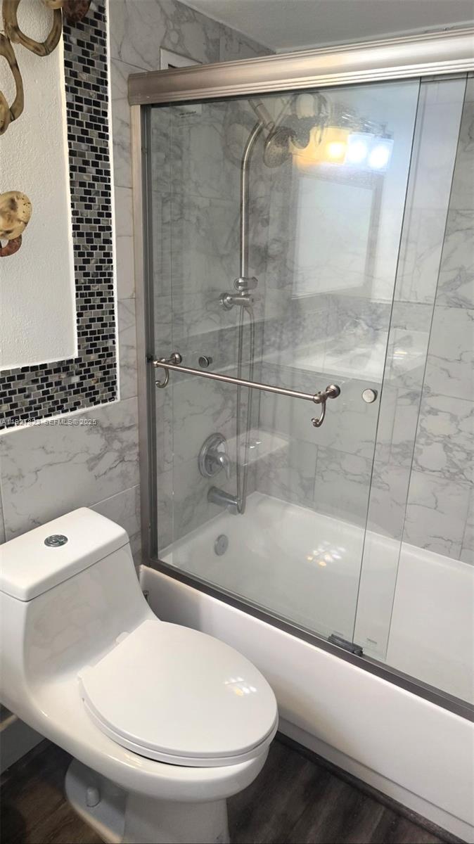 THE AVENTURA BEACH CLUB C - Residential