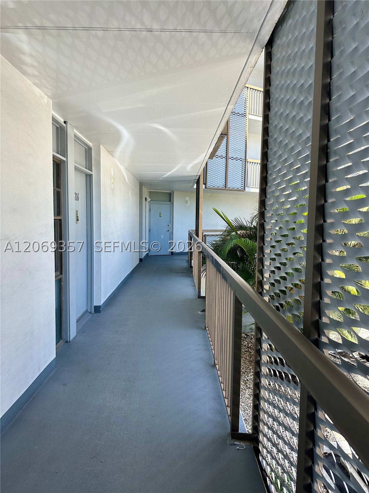 3401 N Country Club Dr EI-216