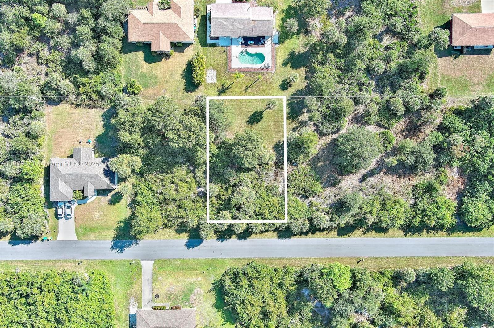 PORT CHARLOTTE - Land