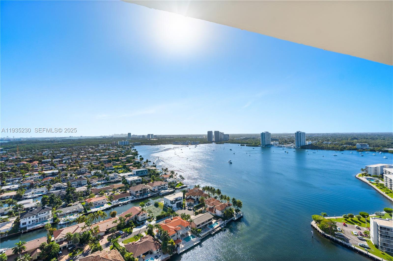 1000 ISL BLVD WILLIAMS IS - Residential