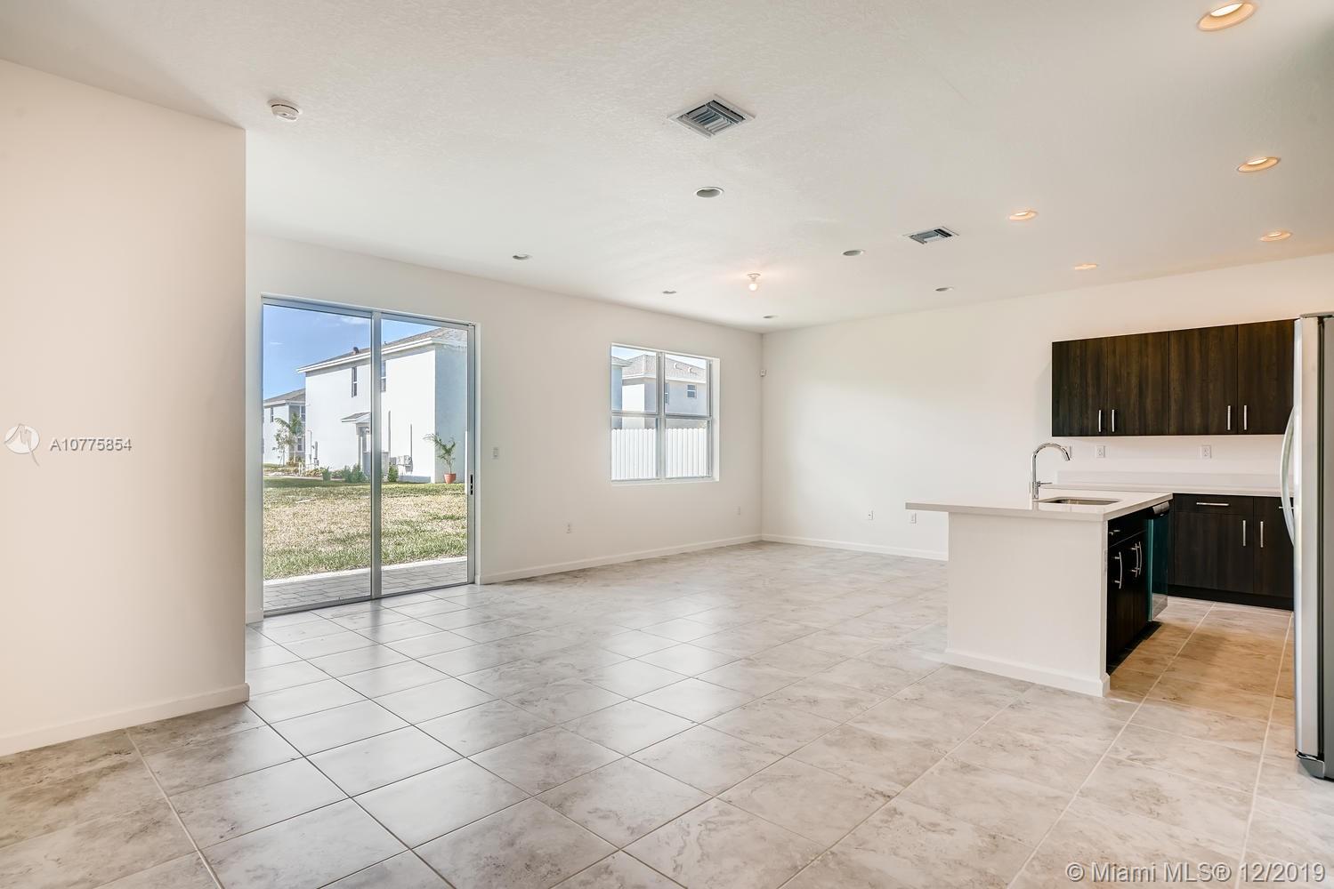 Palms North - Residential