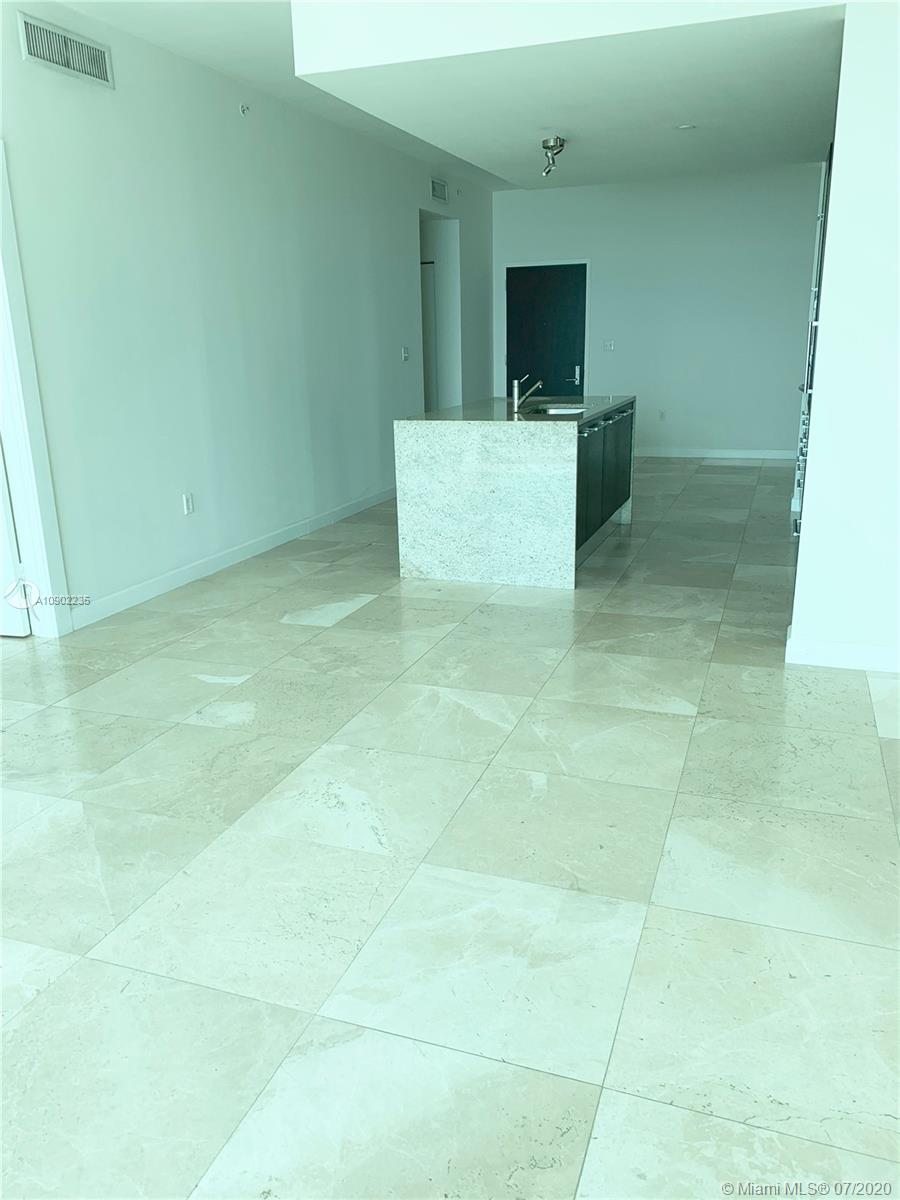 900 BISCAYNE BAY CONDO - Residential Lease