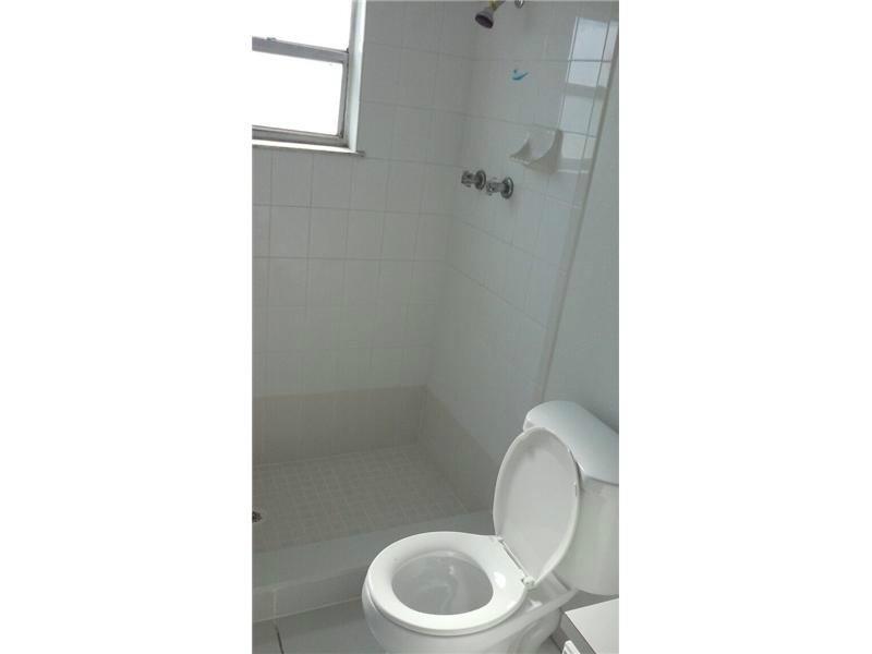 CONDADO REAL - Residential Lease