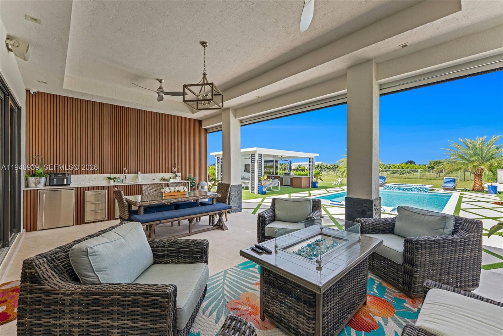 BONITA GROVE - Residential