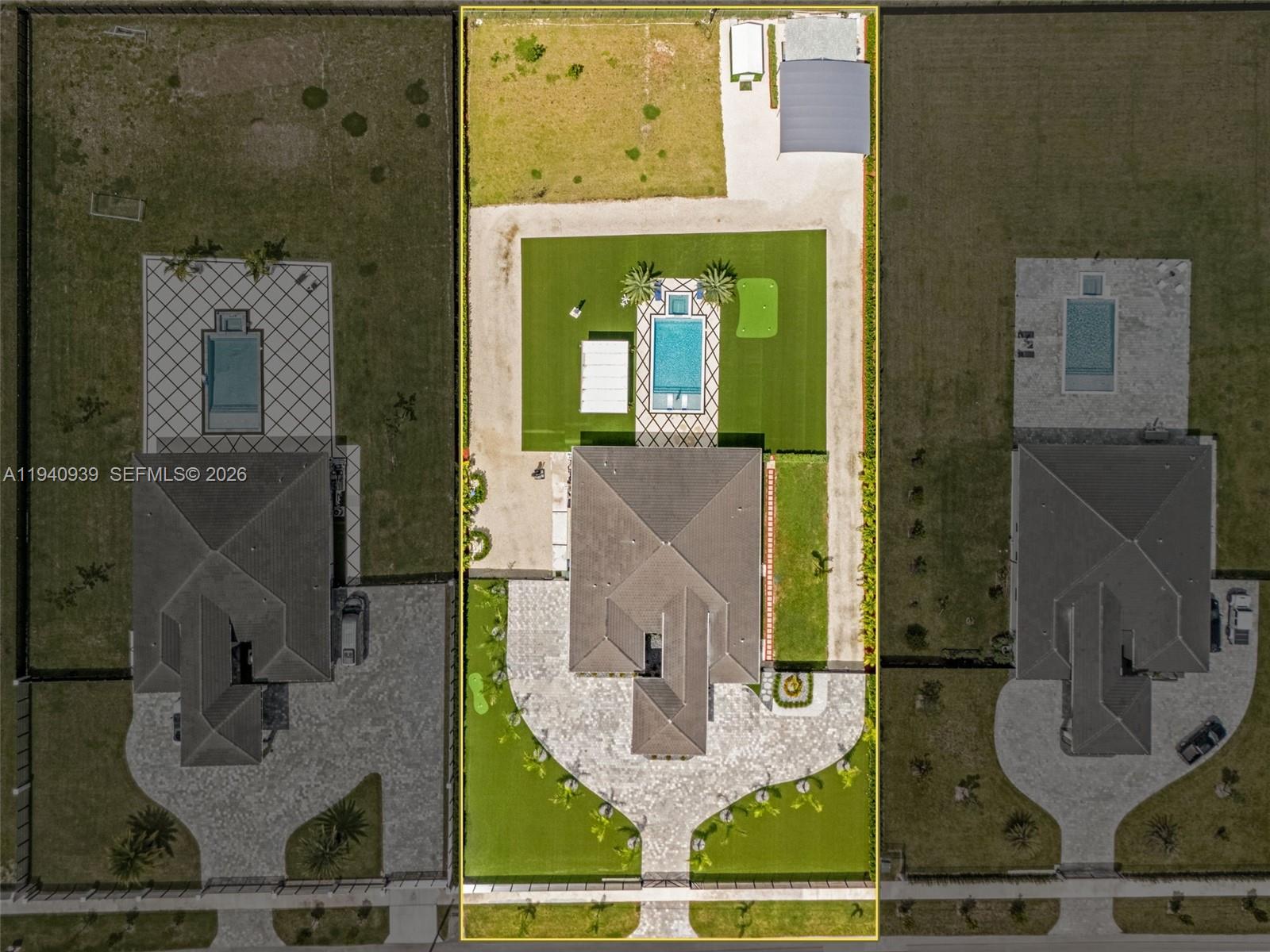 BONITA GROVE - Residential