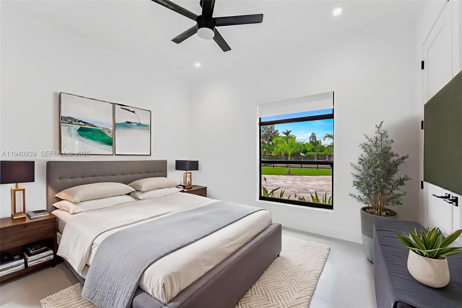 BONITA GROVE - Residential